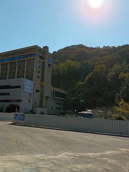 파일:무등파크호텔뒤향로봉.jpg